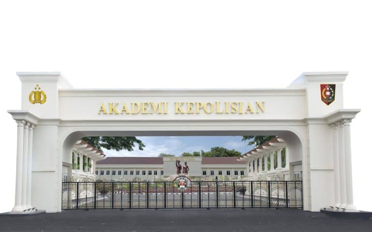 Gerbang Utama Akpol